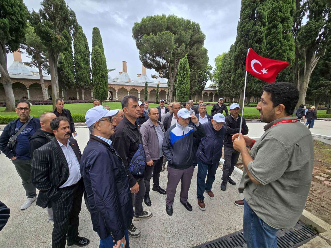 Konyalı muhtarlar iki günde İstanbul'u keşfetti 1